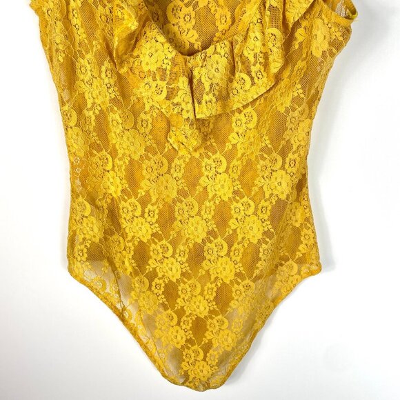 Bleuh Ciel Lace Bodysuit Yellow Sz M Floral Pattern Ruffle Neckline/Arm Openings - Picture 4 of 10